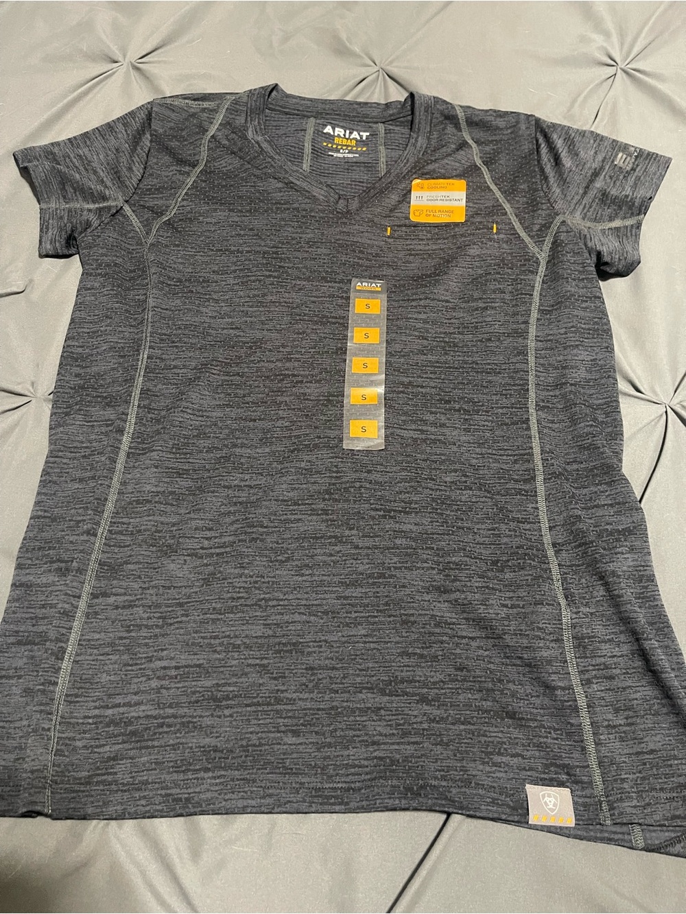 Ariat rebar Heather Charcoal V-Neck Performance Shirt NWT
